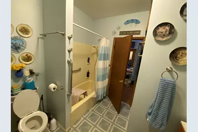 1004 Hemlock Avenue, Dixon, IL 61021 - Photo 25