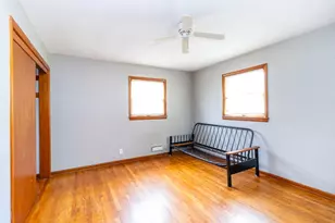 2706 School St, Rockford, IL 61101 - Photo 7