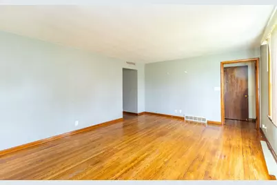 2706 School Street, Rockford, IL 61101 - Photo 5