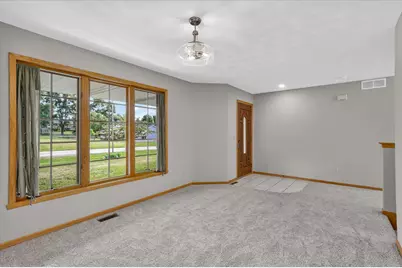 6612 Saddle Club Drive, Roscoe, IL 61073 - Photo 5