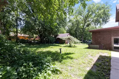 319 N Independence Avenue, Rockford, IL 61101 - Photo 11