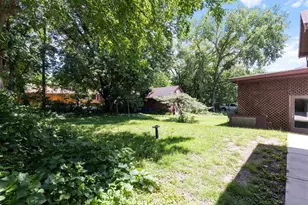 319 N Independence Ave, Rockford, IL 61101 - Photo 11
