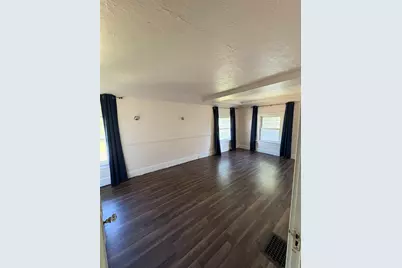 2226 Latham Street, Rockford, IL 61103 - Photo 9