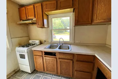 603 N Sunset Avenue, Rockford, IL 61101 - Photo 7