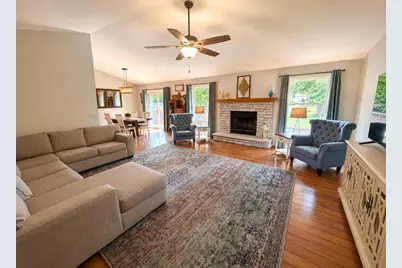614 Moth Street, Pecatonica, IL 61063 - Photo 5