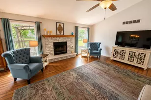 614 Moth St, Pecatonica, IL 61063 - Photo 9