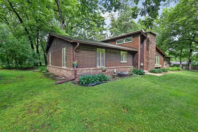 765 Lakewood Drive, Rockford, IL 61102 - Photo 5