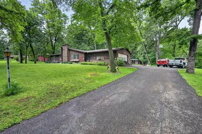 765 Lakewood Drive, Rockford, IL 61102 - Photo 3