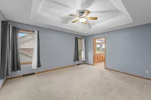 11697 Deacon Dr, Rockton, IL 61072 - Photo 13
