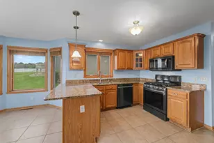 11697 Deacon Dr, Rockton, IL 61072 - Photo 11