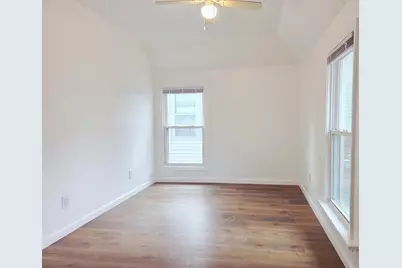1030 N Winnebago, Rockford, IL 61103 - Photo 13