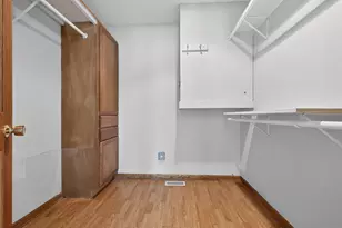 513 Pembroke SW Rd, Poplar Grove, IL 61065 - Photo 15