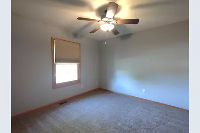 152 NW Columbia Street, Poplar Grove, IL 61065 - Photo 15