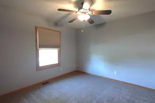 152 NW Columbia St, Poplar Grove, IL 61065 - Photo 15