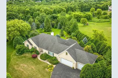 12754 Overlook Court, Roscoe, IL 61073 - Photo 3