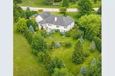 12754 Overlook Court, Roscoe, IL 61073 - Photo 9