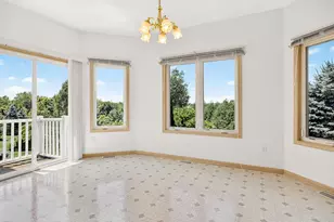 12754 Overlook Ct, Roscoe, IL 61073 - Photo 13
