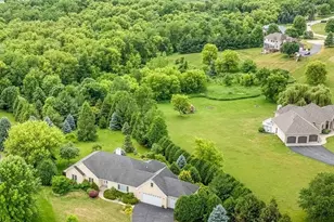 12754 Overlook Ct, Roscoe, IL 61073 - Photo 57