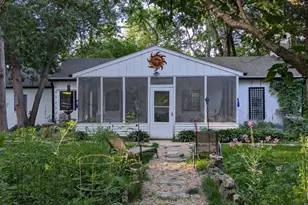 521 Cedar Creek Rd, Freeport, IL 61032 - Photo 1
