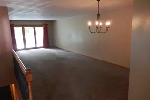 1318 Trainer Rd, Rockford, IL 61108 - Photo 3