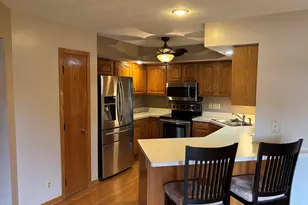1318 Trainer Rd, Rockford, IL 61108 - Photo 5