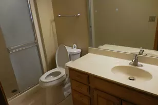 1318 Trainer Rd, Rockford, IL 61108 - Photo 9