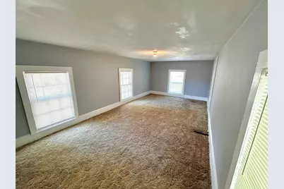 126 E 6th Street, Pecatonica, IL 61063 - Photo 15
