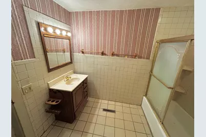 126 E 6th Street, Pecatonica, IL 61063 - Photo 9