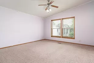 2231 Blossom Ln, Belvidere, IL 61008 - Photo 25