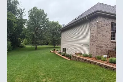 7310 Lone Cedar Trail, South Beloit, IL 61080 - Photo 7
