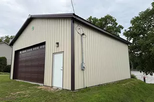 7552 N River Rd, Byron, IL 61010 - Photo 1