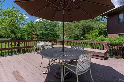 1610 Shaw Woods Drive, Rockford, IL 61107 - Photo 45