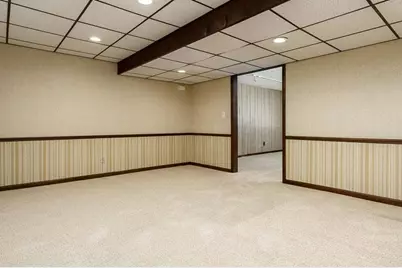 1610 Shaw Woods Drive, Rockford, IL 61107 - Photo 31