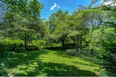 1610 Shaw Woods Drive, Rockford, IL 61107 - Photo 53