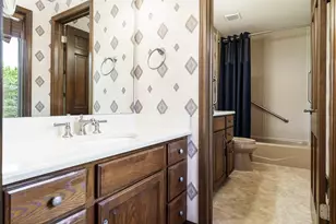 1610 Shaw Woods Dr, Rockford, IL 61107 - Photo 21