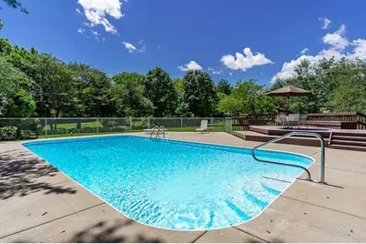 1610 Shaw Woods Drive, Rockford, IL 61107 - Photo 49