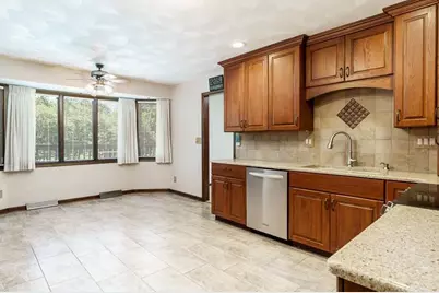 1610 Shaw Woods Drive, Rockford, IL 61107 - Photo 9