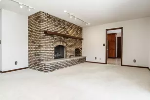 1610 Shaw Woods Dr, Rockford, IL 61107 - Photo 17