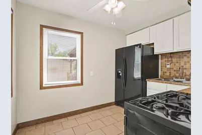 3447 Broadway, Rockford, IL 61108 - Photo 9