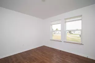 1045 Law Cir, Belvidere, IL 61008 - Photo 11