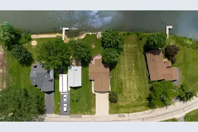 1106 Candlewick Dr NE, Poplar Grove, IL 61065 - Photo 3