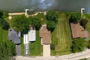 1106 Candlewick Dr NE, Poplar Grove, IL 61065 - Photo 3