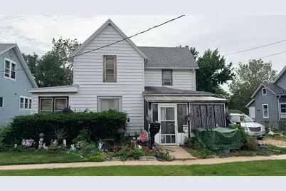 4 S Mulberry Avenue, Mount Morris, IL 61054 - Photo 1