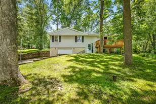 1996 Baintree Rd, Lake Summerset, IL 61019 - Photo 7