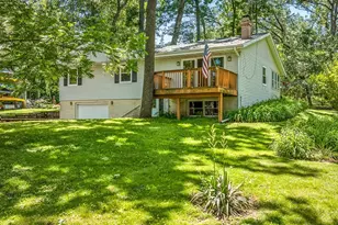 1996 Baintree Rd, Lake Summerset, IL 61019 - Photo 3