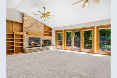 1633 N Sauk Trail, Oregon, IL 61061 - Photo 9