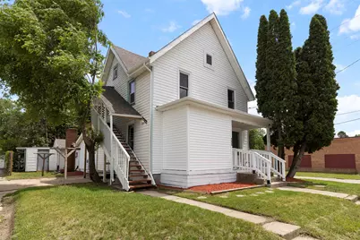 135 S 8th Street, South Beloit, IL 61080 - Photo 1