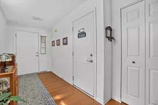6582 Kristines Way, South Beloit, IL 61080 - Photo 5