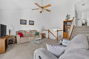 6582 Kristines Way, South Beloit, IL 61080 - Photo 7