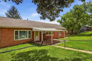 102 N High St, Galena, IL 61036 - Photo 5